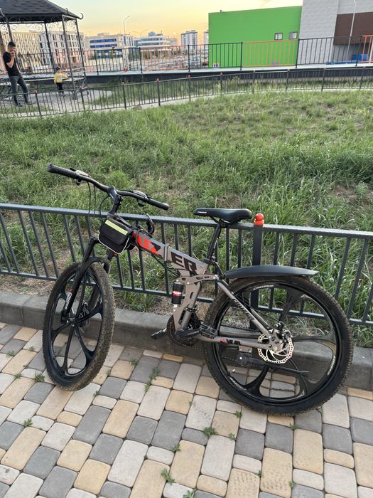 Велосипед в хорошем состоянии