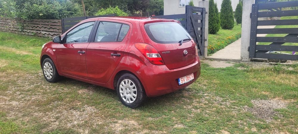 Hyundai i20 benzina