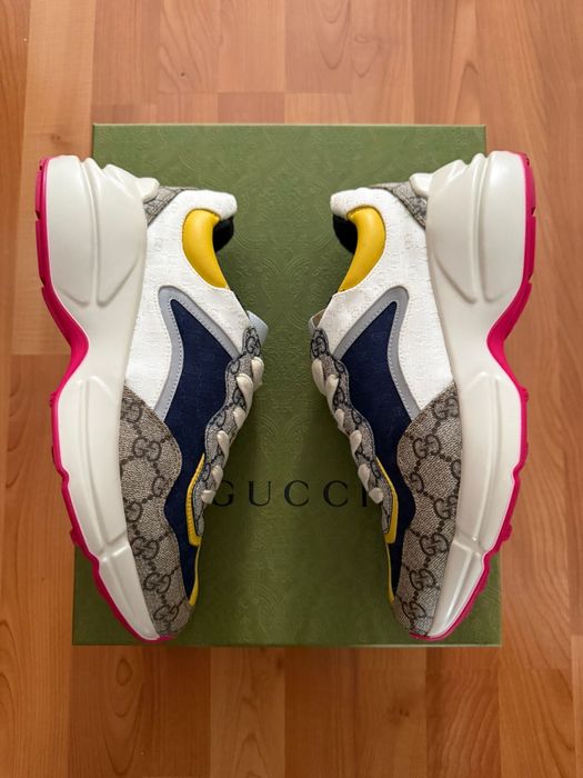 Gucci rhyton marimea 40 (purtati o singura data)