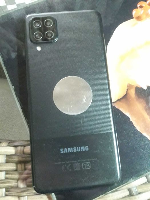 Samsung Galaxy A12