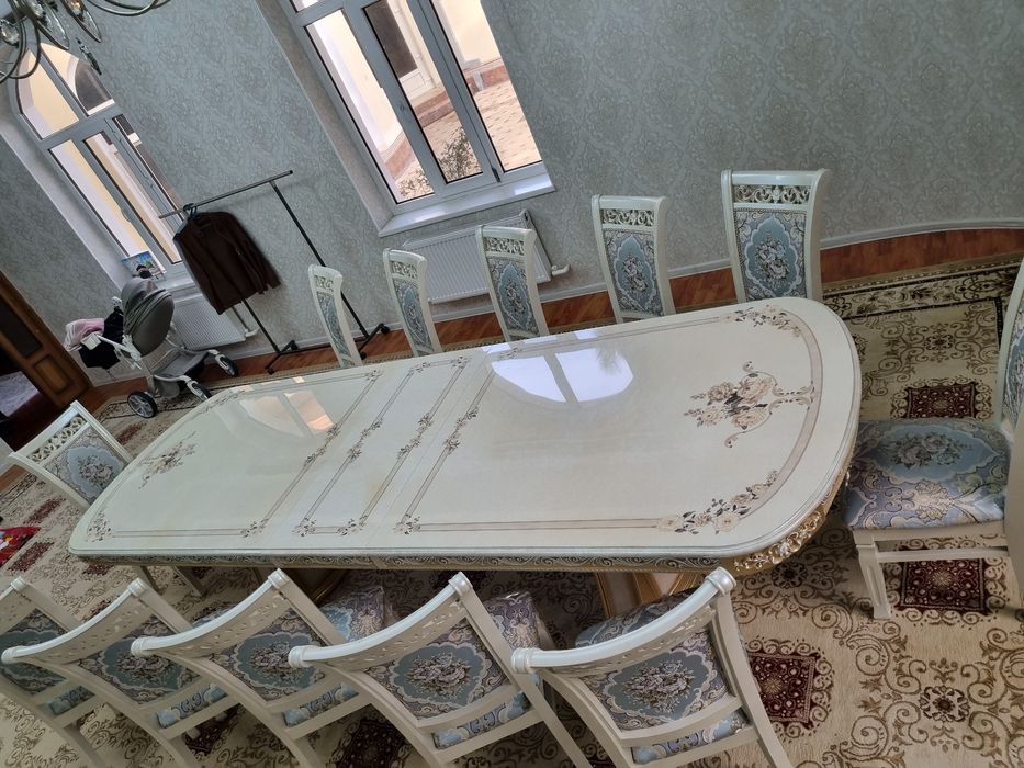 Мехмонхона мебели стол ва стул лар сотилади