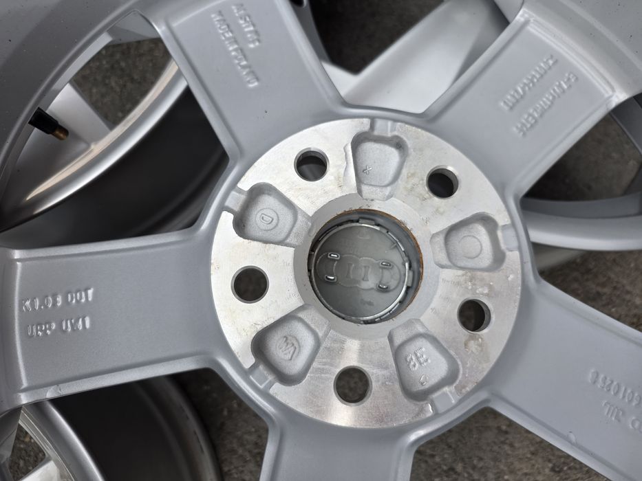 17цола AUDI 5x112 Ауди 4бр Оригинални