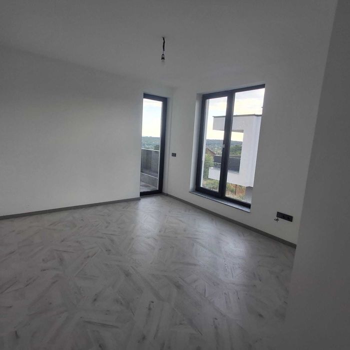 БЕЗ КОМИСИОНА 169 М² С АКТ 16, До Ключ, Дневна с 3 спални