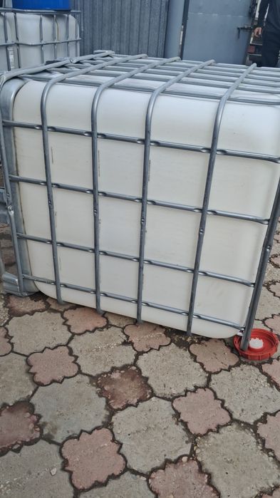 Продам еврокубы бочки 1000л с краном