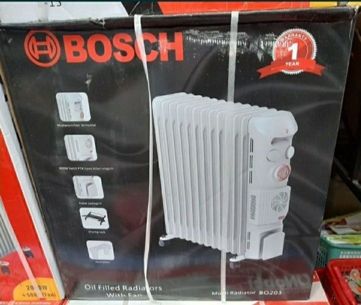 Даставка бесплатная. Абагривател радиатор маслинний.