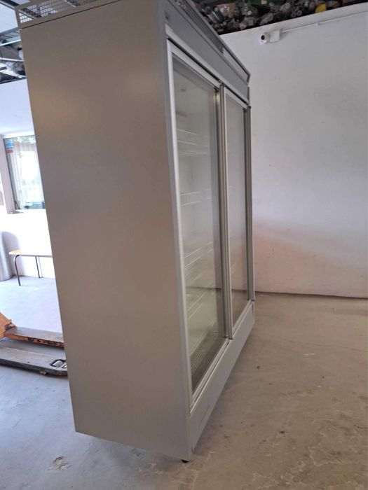 Vitrina frigorifica congelare verticala cu 2 usi JBG2