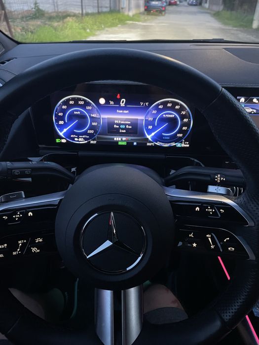 Mercedes EQA 250+