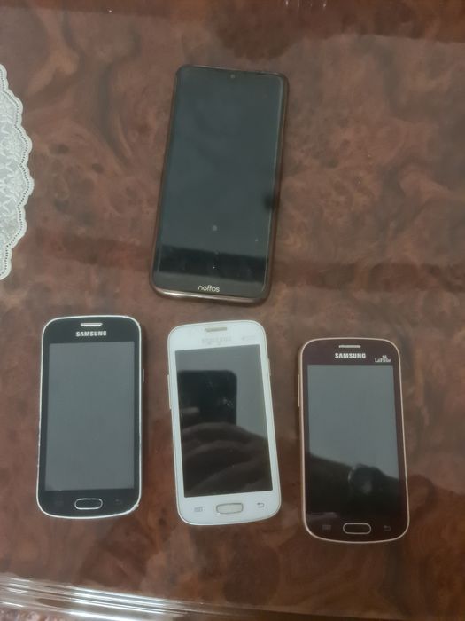 Продам мобильный телефон