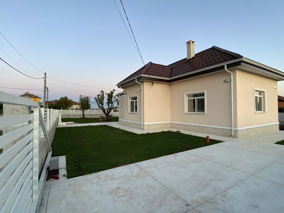 Продава се Къща в Добрич, в.з. Лозята - 80 кв.м за 3313 €/кв.м - Снимка #10