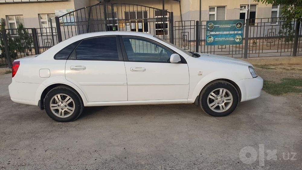 Lacetti sotiladi
