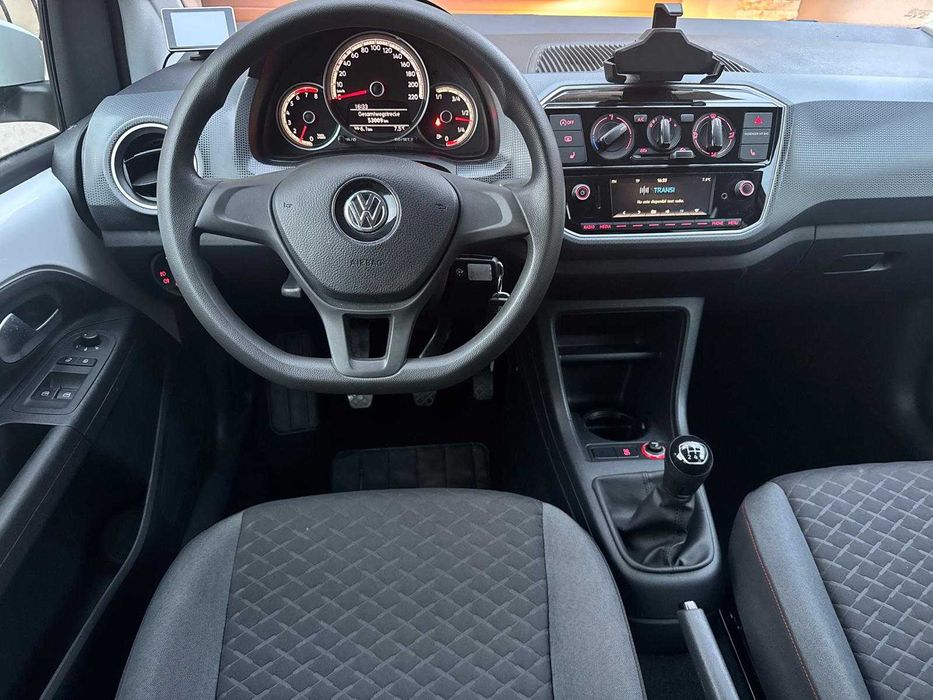 Volkswagen Up Active 1.0 MPI 2019 53000 km