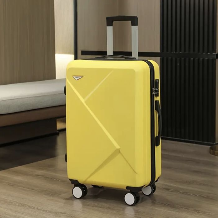 Нови ! Куфари с колелца