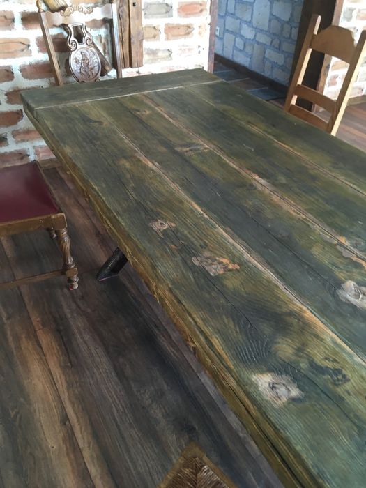 Голяма дизайнерска маса