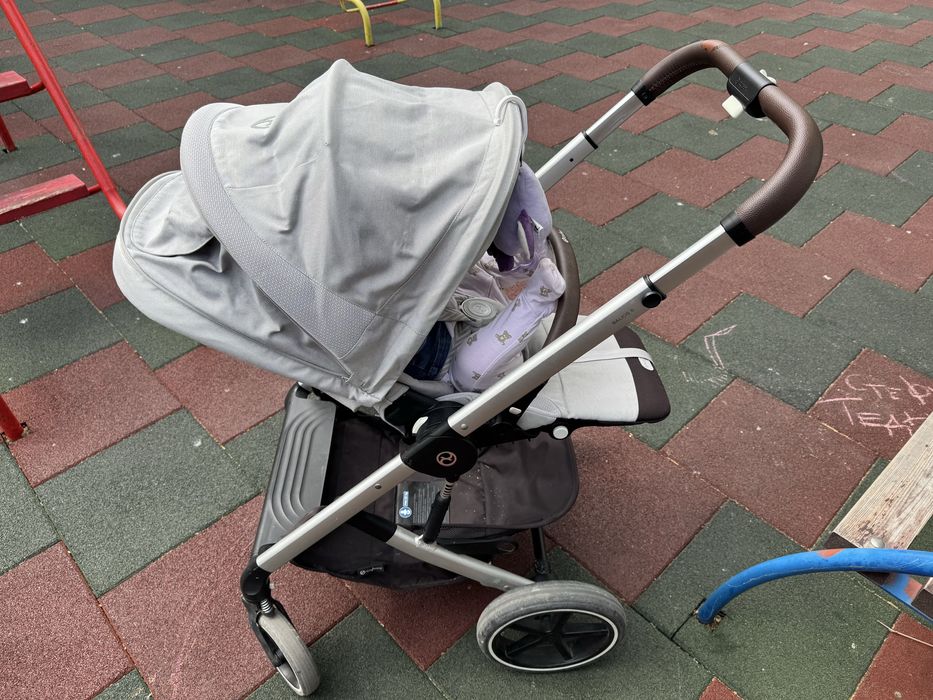 Cybex  balios s lux 2024 с гаранция