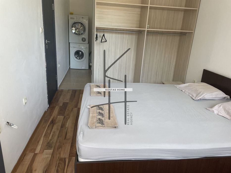 Продава се Тристаен апартамент в к.к. Златни пясъци - 110 кв.м за 1000 €/кв.м - Снимка #3