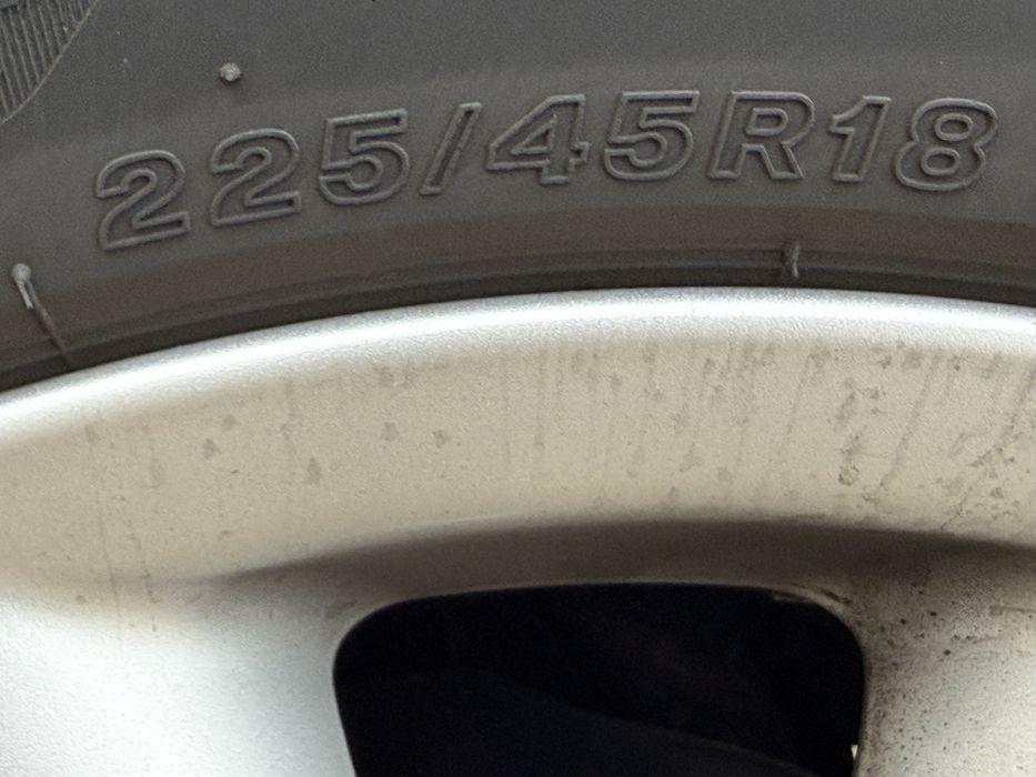 Jante Mini Countryman 18 + anvelope 225 45 18 pret 500€