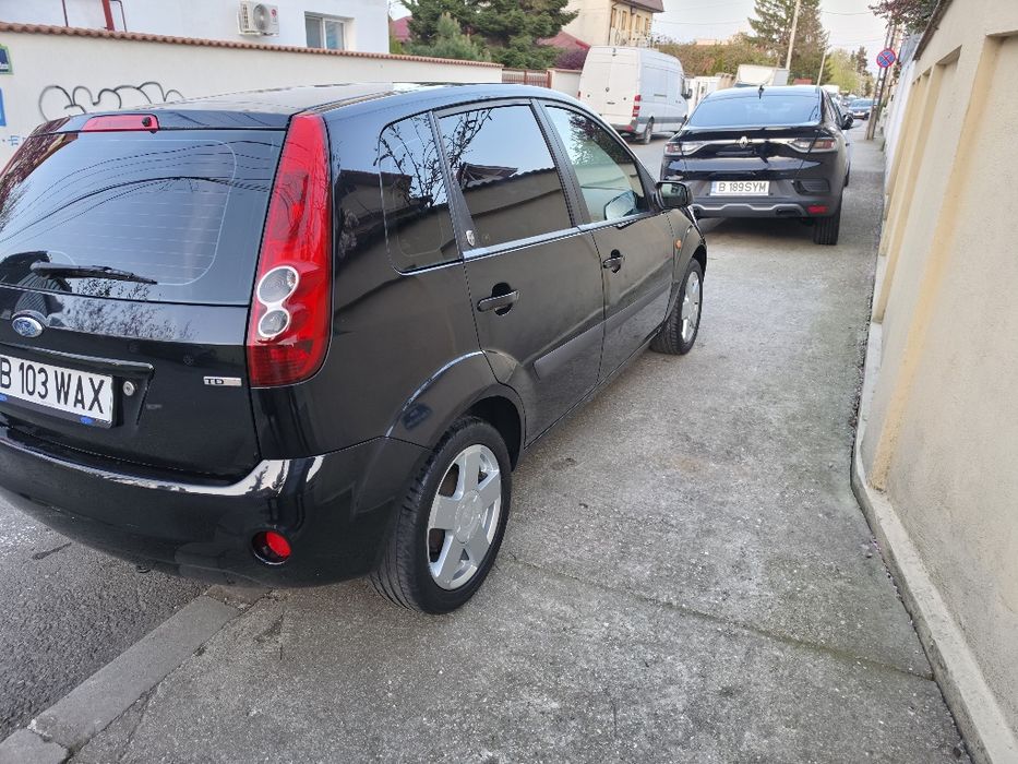 Ford Fiesta Ghia 1.4 tdci an 2008