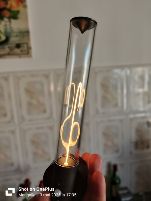 Lampi cu acumulator reincarcabile si senzor de miscare