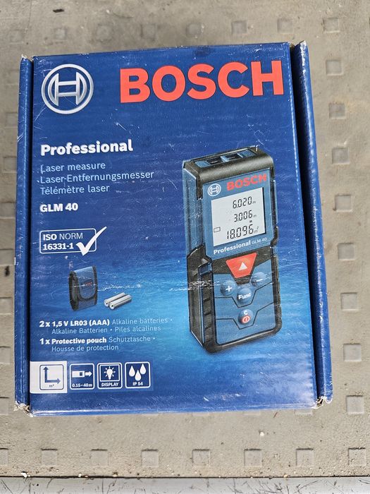 Telemetru Bosch nou