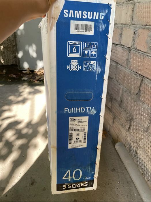 Телевизор Samsung UE40M5070AU