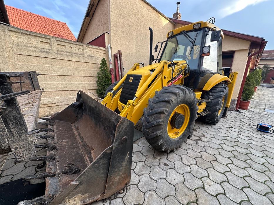 Buldoexcavator JCB 3CX * An 2002