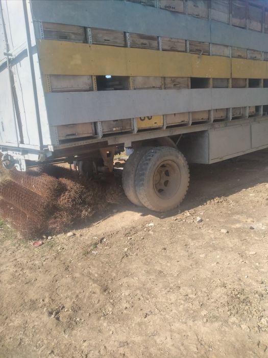 Пчеловодческии прицеп