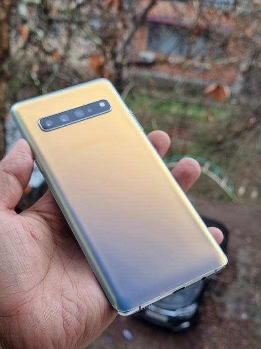 samsung s10 plus   5G 256gb