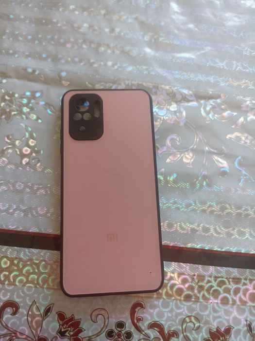 Продам чехол новый совсем не пользовались