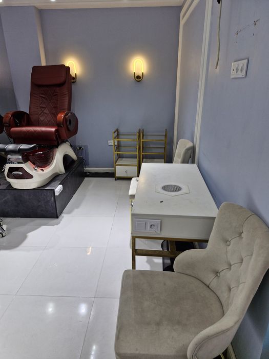 Срочно аренда салона на алайском