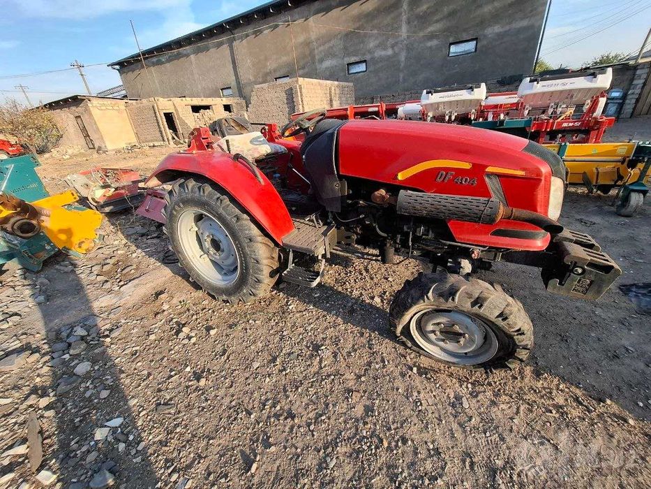 Traktor DongfengDF 404