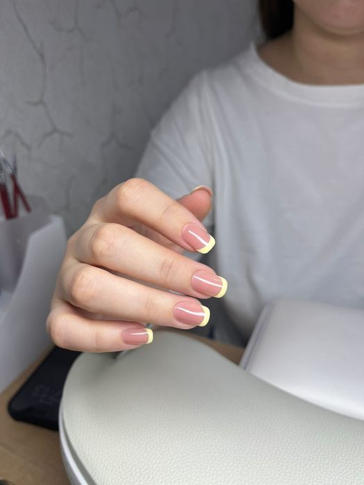 Маникюр с покрытием 3500тг