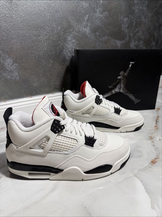 Air Jordan 4 Retro OG de vanzare