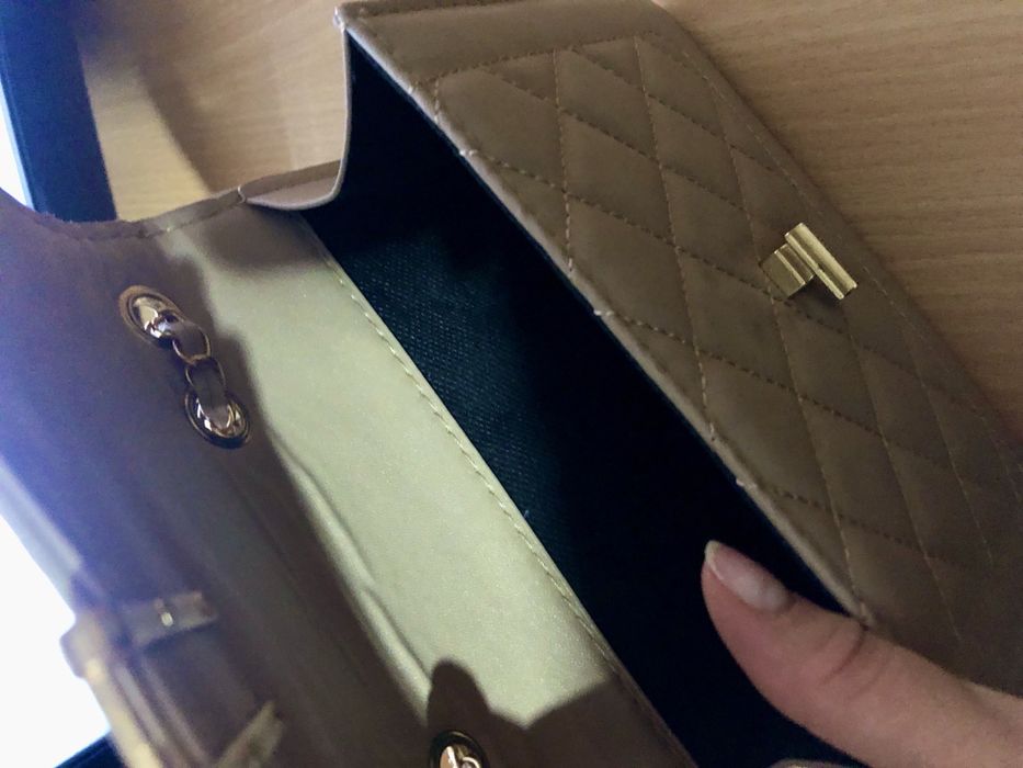 Geanta mini matlasata