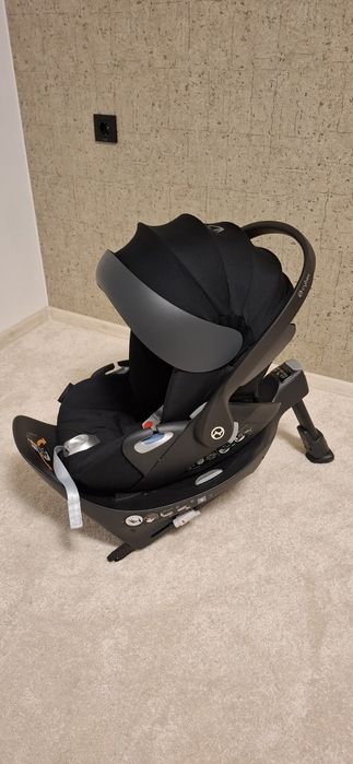 Столче с база 360° Cybex Cloud Z