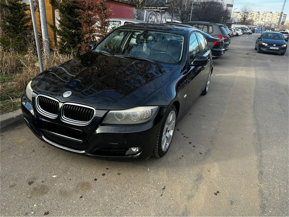 BMW E90/ 320 Manual