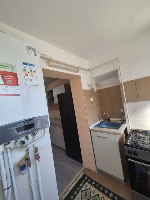 Apartament zona Bazar Calarasi spre inchiriere