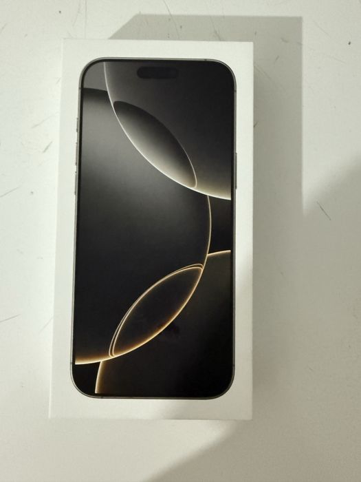 Айфон16промакс 256/ новая