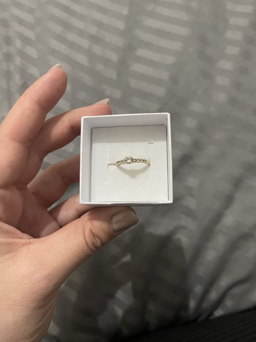 Красив Златен пръстен