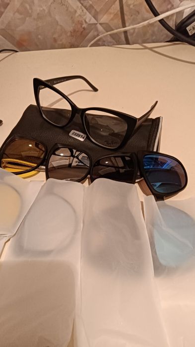 Продам солнцезащитные очки оптом