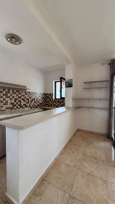 Inchiriez garsoniera