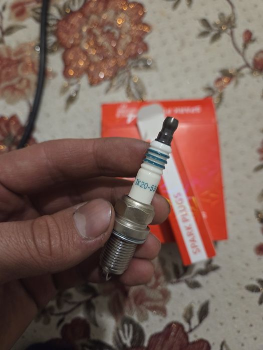 Свечи иридвые продаю