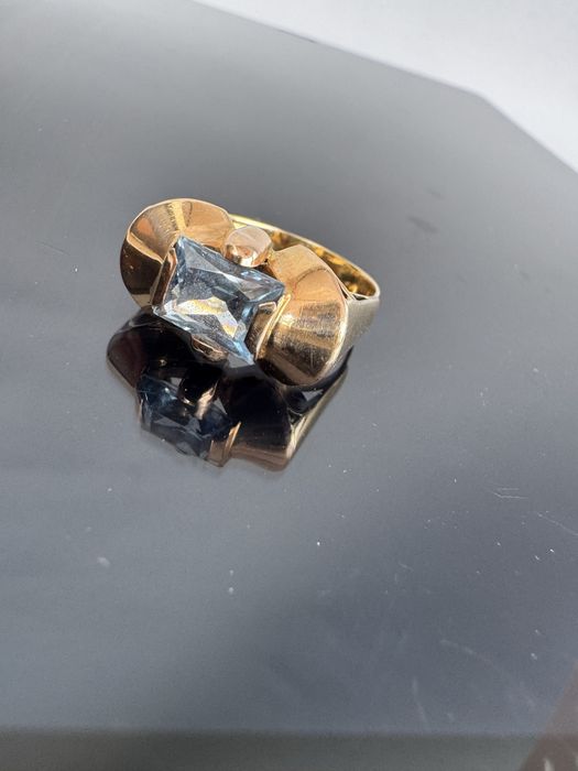 Inel din aur 18 k si acvamarin