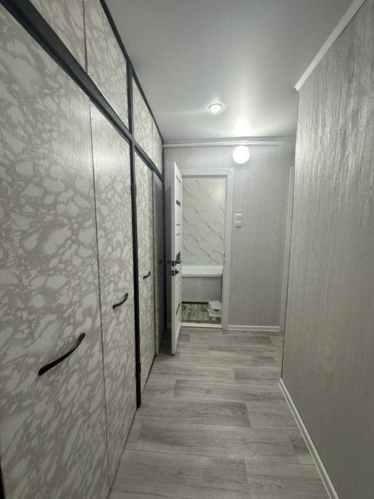 Продам 2-х комнатную квартиру в р-н радуга