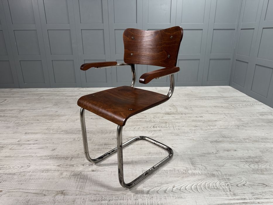 Винтидж стол по дизайн на Mart Stam Р407