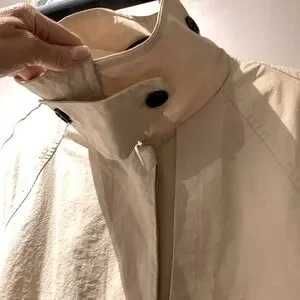 Уникален оувърсайз тренчкот H&M