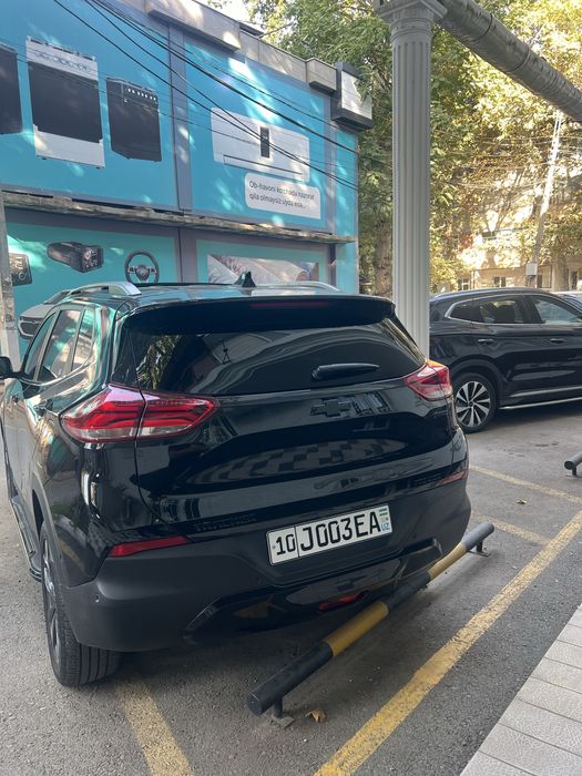 Tracker 2 premier plus 2025