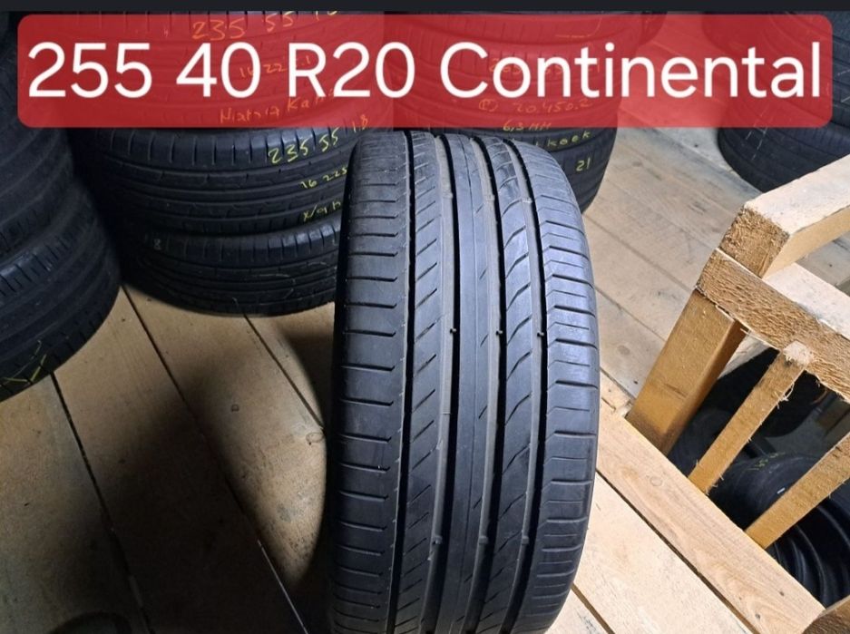 Anvelope desperecheate 285/35 R20 Pirelli și 255/40 R20 Continental