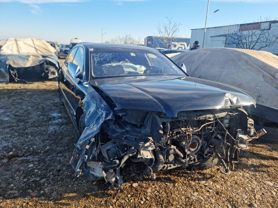 На части Ауди А8 4.0TDI 2005 275кс алкантара Audi A8