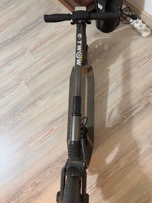 Trotineta electrica E-TWOW Booster