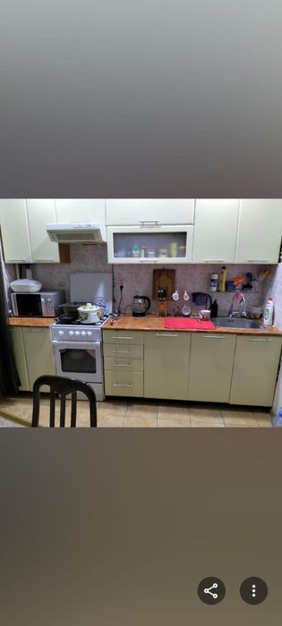 Куханный гарнитур с мойкой